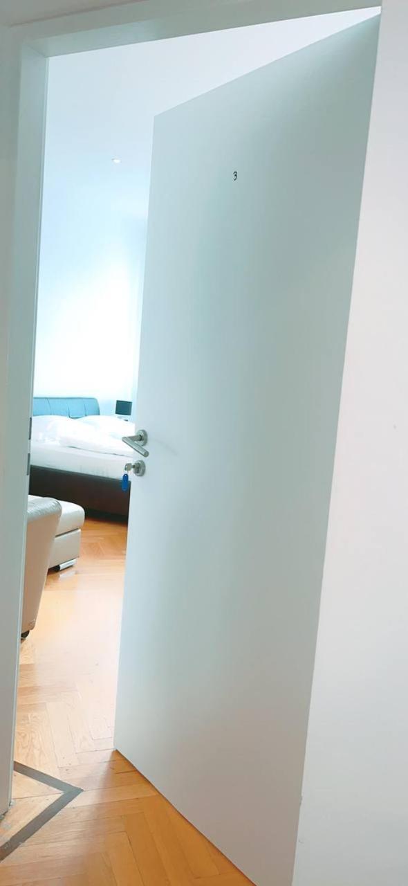 Deluxe Rooms In Keplerplatz Vienna Esterno foto