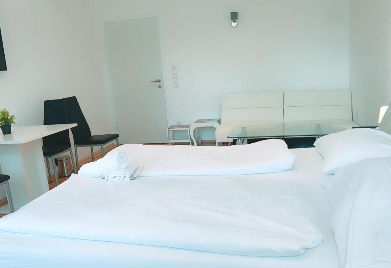 Deluxe Rooms In Keplerplatz Vienna Esterno foto